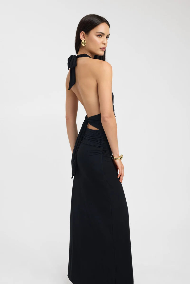 BODYMAD Elegant Flow Maxi Dress – 30% Off Today!